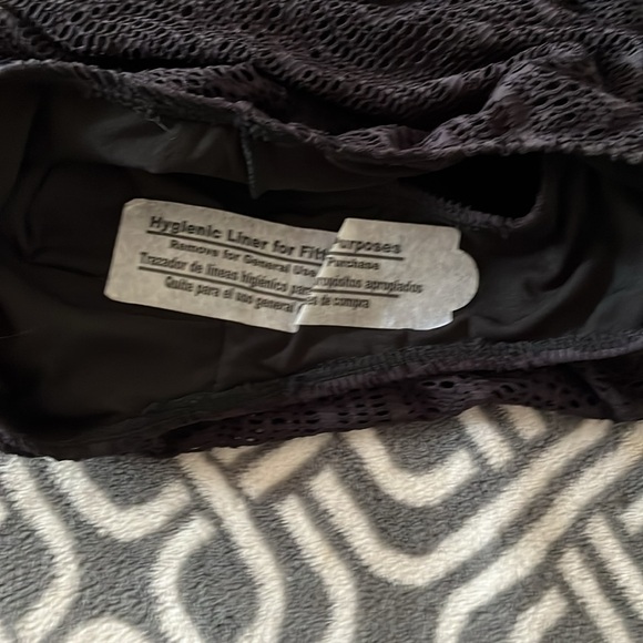 NWT Catalina one piece swimsuit - Picture 7 of 7